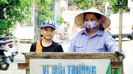 Bố Quang Anh: Tôi chỉ muốn là ông bố thầm lặng - 1
