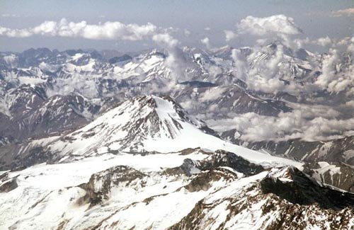 tron truy na tren dinh nui Andes  toi pham tron na  day nui andes  song sot phi thuong  luc luong cuu ho  lam dung tinh duc tre em  tin hot  tin nong  tin nhanh  vn