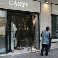 Tin tức trong ngày - Pháp: Cướp nữ trang táo tợn ngay giữa thủ đô