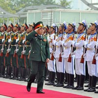 Tin tức trong ngày - Chỉ Chủ tịch nước có thẩm quyền phong, thăng quân hàm cấp tướng