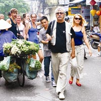 Tin tức trong ngày - Việt Nam đang thiếu cảnh sát du lịch