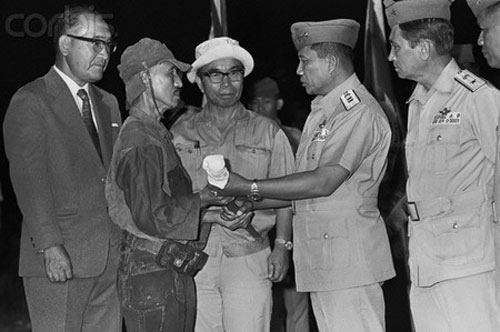 Những “người rừng” chối bỏ văn minh (P2) - 1