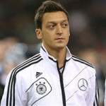 Bóng đá - Ozil và làn sóng “mềm mại hóa” NHA