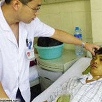 Sức khỏe đời sống - Nghiện ăn ốc, toàn thân chuyển sang màu xanh lá