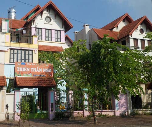 Bé 1 tuổi tử vong: Chưa tin giám định pháp y? - 2