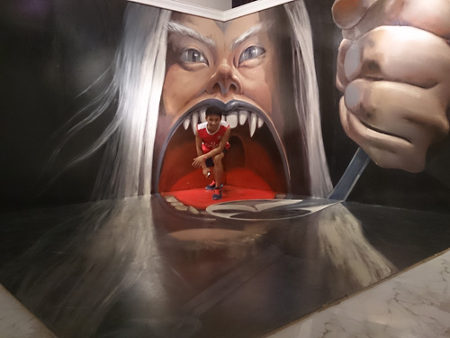 Running man thích thú tạo dáng với tranh 3D - 9