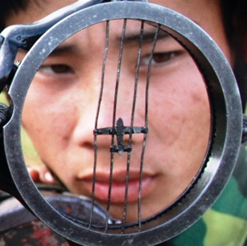 Chiến sĩ trẻ "cưỡi" tăng, luyện súng - 11