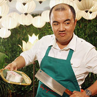 Hậu trường phim - "Đầu bếp" Quốc Thuận gây ngạc nhiên