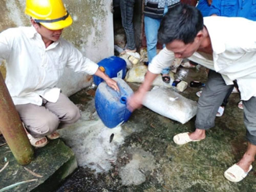 Chon thuoc sau o Thanh Hoa  chon thuoc bao ve thuc vat o thanh hoa  chon thuoc bao ve thuc vat trai phep  chong thuoc trai phep  chon thuoc dau trai phep  chon thuoc tru sau  dan chan xe cho hoa chat doc hai  dan vay hien truong doanh nghiep chon thuoc tru sau  doanh nghiep chon thuoc tru sau  hoa chat doc hai  Nicotex thanh thai  dan dung leu chan xe  chan xe tai cho hoa chat doc hai  cong an  bao cong an   bao cong an  bao an ninh  an ninh  tin an ninh  phap luat  tin phap luat  bao phap luat  luat  tin nhanh  tin moi  tin hay  tin nong  tin hot  tin tức  tin tuc  tintuc  tin tuc online  bao dien tu  bao vn  xa hoi  doc bao  bao  vn - 1