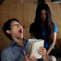 - Diễm My giả ma dọa Huy Khánh