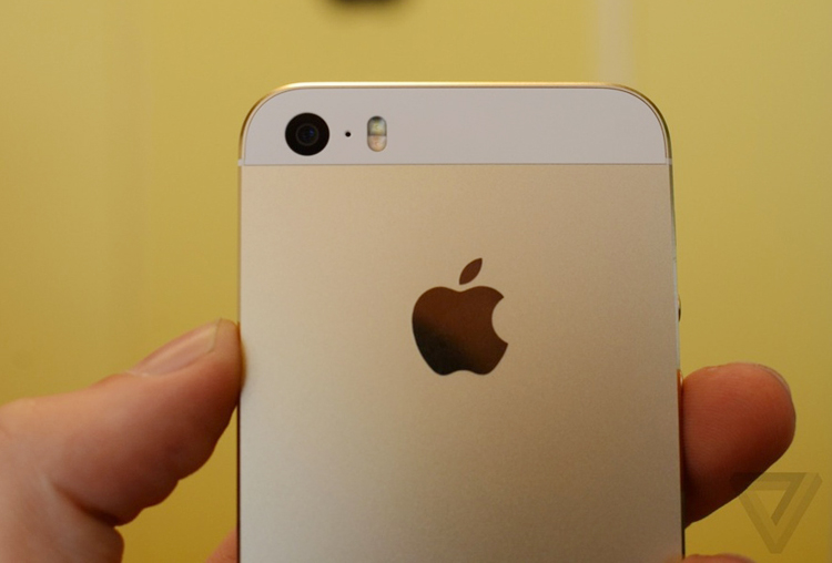 Iphone 5S Mau Vang | Cận Cảnh Hình Ảnh Iphone 5S Màu Vàng
