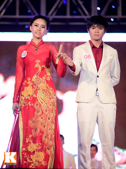 Những cặp đôi hot nhất trường Ams - 2