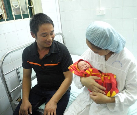 Sản phụ bị tắc mạch ối, tưởng không thể cứu sống - 2