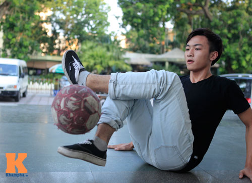 Giới trẻ Hà Nội mê tâng bóng nghệ thuật - 9