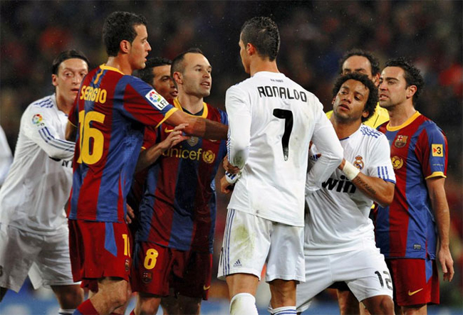 Những trải nghiệm đầu tiên về trận Siêu kinh điển, Ronaldo và Real đối đầu với đại kình địch Barca.
