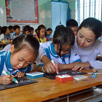 Giáo dục - du học - Hàng ngàn học sinh... nằm học