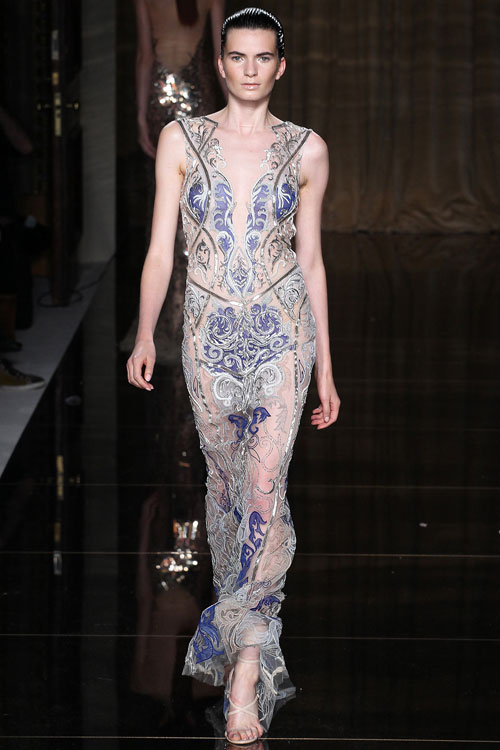 Mốt trong suốt táo bạo phủ kín sàn diễn - 12