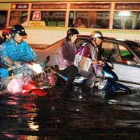 Tin tức trong ngày - TPHCM: Công khai lương thưởng của "sếp công ích"
