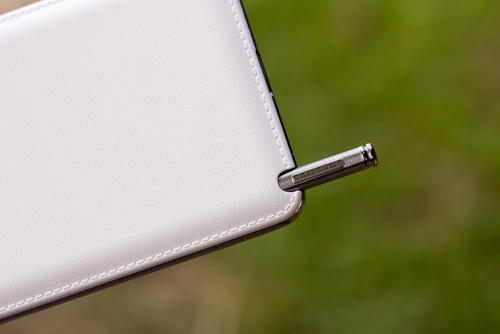 Trên tay "bom tấn" Samsung Galaxy Note 3 - 10