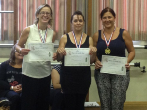 Đỡ đẻ cho đồng nghiệp tại lớp học - 2