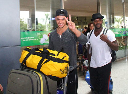 Đến Việt Nam, sao Step Up gặp sự cố đỏ mặt - 3