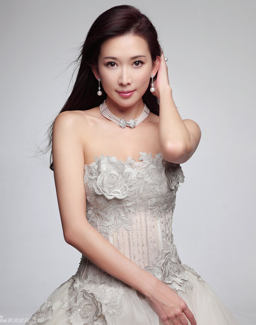 Nhan sắc Hong Kong lại cởi đồ - 10