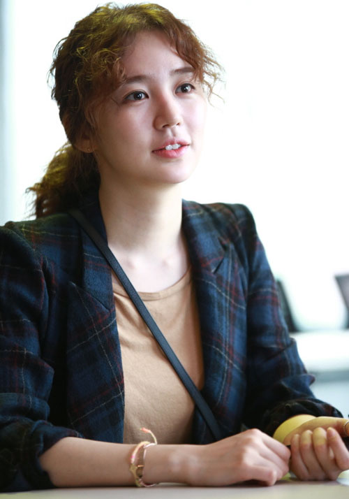 Nhan sắc Hong Kong lại cởi đồ - 14