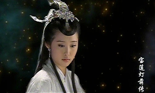 Mỹ nhân Trung-Việt hóa thân Hằng Nga - 3