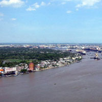 Đỉnh triều trên sông Sài Gòn xấp xỉ báo động 3