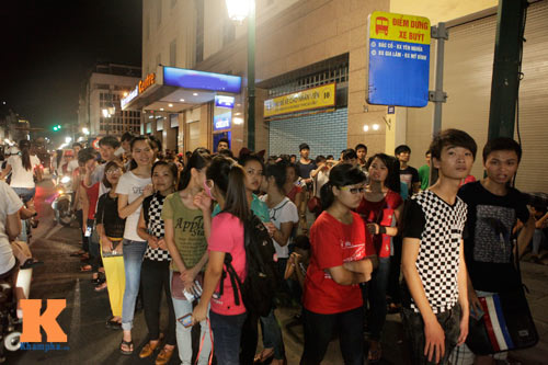 Phố cổ Hà Nội tắc nghẽn đêm hội trăng rằm - 15