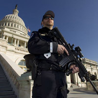 Tin tức trong ngày - Vụ thảm sát Mỹ: Cảnh sát tinh nhuệ đứng nhìn