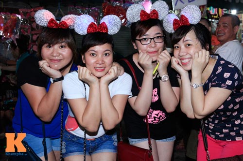 "Thầy trò Đường Tăng" đón Trung thu ở HN - 11