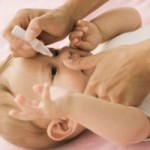 Dịch đau mắt đỏ tấn công miền Nam