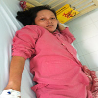 Pháp luật - Học sinh đâm phụ huynh trọng thương