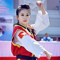 Bạn trẻ - Cuộc sống - Nữ võ sĩ khiến dân mạng chao đảo