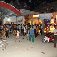 Tin tức trong ngày - "Xe điên" cuốn 3 trẻ chơi Trung thu vào gầm