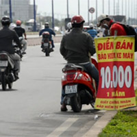 Thị trường - Tiêu dùng - Vì sao bảo hiểm xe máy rẻ như rau?