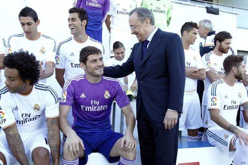 Casillas và Bồ bị "cảnh cáo" - 1