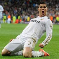 Tiết lộ bản hợp đồng mới của Ronaldo