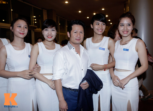 Bằng Kiều ôm thắm thiết tình cũ - 8