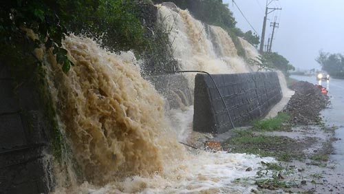 Siêu bão Usagi tàn phá Philippines, Đài Loan - 1