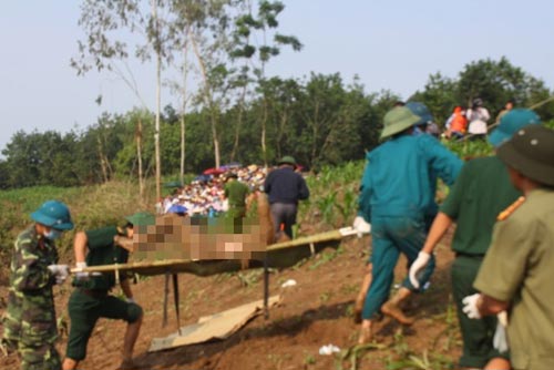 Cuộc trục vớt xe Innova và nạn nhân qua ảnh - 3