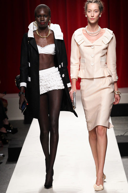 "Gái hư" và "gái ngoan" của Moschino - 10