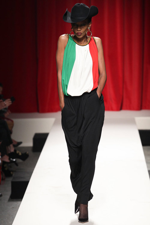 "Gái hư" và "gái ngoan" của Moschino - 3