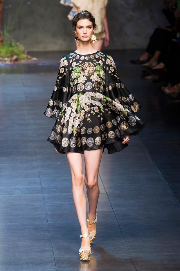 Dolce & Gabbana vẽ lại "Giấc mơ vô thực" - 11