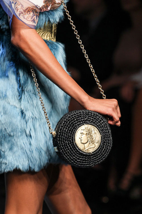 Dolce & Gabbana vẽ lại "Giấc mơ vô thực" - 9