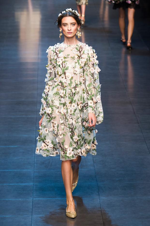 Dolce & Gabbana vẽ lại "Giấc mơ vô thực" - 8