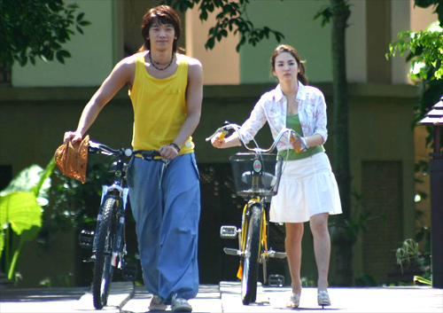 Video: Rain, Song Hye Kyo đấu đá trên giường - 5