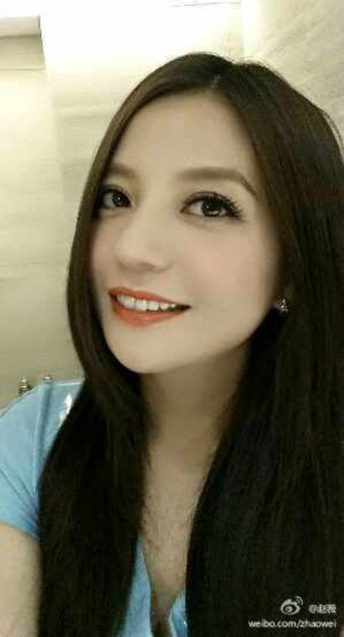 Triệu Vy xinh điệu vẫn bị chê béo - 2