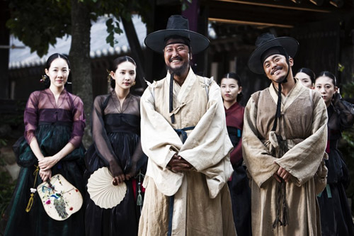 Phim hút hơn 7 triệu khán giả sau 13 ngày - 3